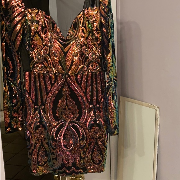 Dress - Picture 2 of 5